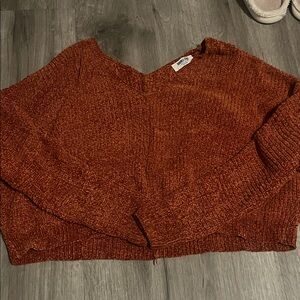 Double Zero V-Neck Sweater in Rich Rust